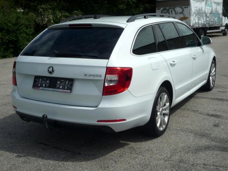 Škoda Superb, 2015 - pohled č. 2