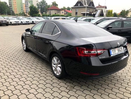 Škoda Superb, 2017 - pohled č. 3