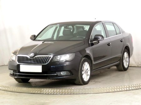 Škoda Superb, 2014 - pohled č. 3