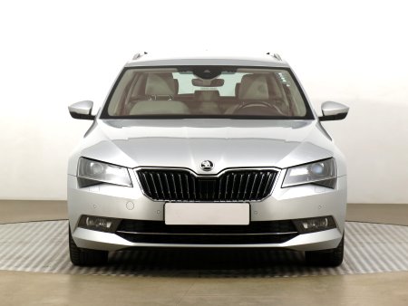 Škoda Superb, 2017 - pohled č. 2