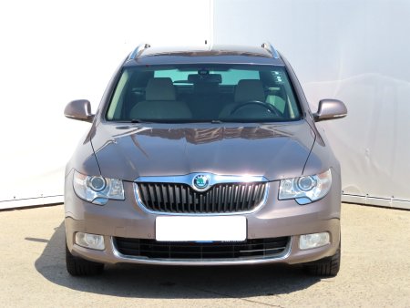 Škoda Superb, 2011 - pohled č. 2