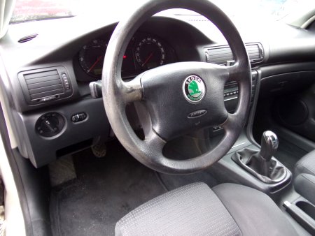 Škoda Superb, 2005 - pohled č. 9