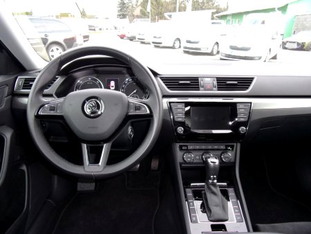 Škoda Superb, 2015 - pohled č. 8