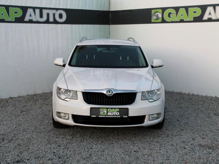 Škoda Superb, 2012 - pohled č. 2