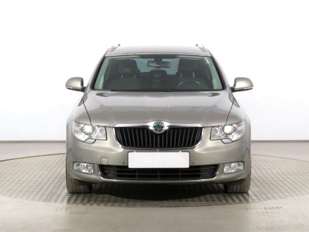 Škoda Superb, 2011 - pohled č. 2