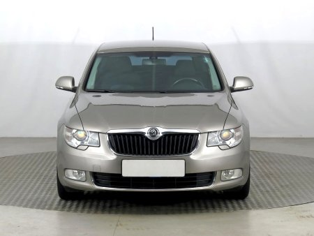 Škoda Superb, 2009 - pohled č. 2