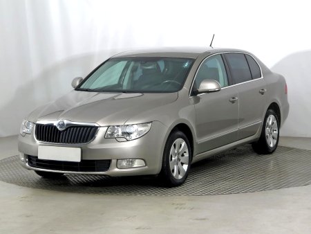 Škoda Superb, 2009 - pohled č. 3