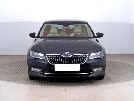 Škoda Superb, 2017 - pohled č. 2
