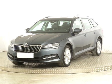 Škoda Superb, 2019 - pohled č. 3