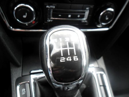 Škoda Superb, 2012 - pohled č. 11