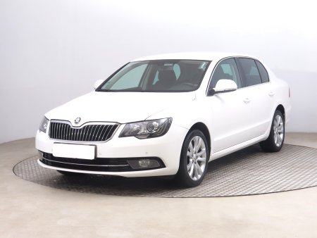 Škoda Superb, 2015 - pohled č. 3