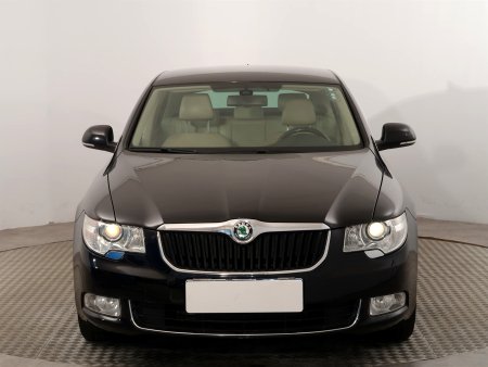 Škoda Superb, 2011 - pohled č. 2