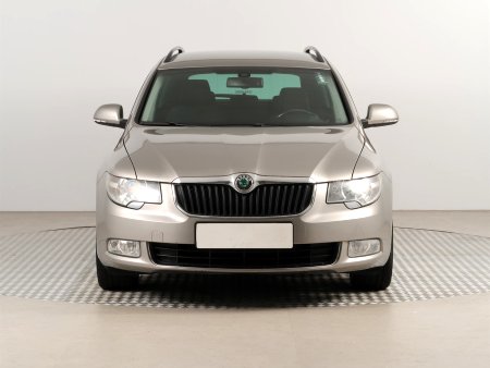 Škoda Superb, 2011 - pohled č. 2