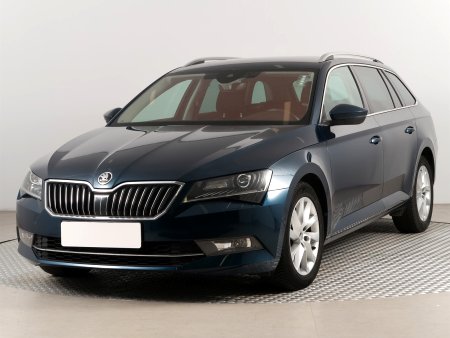 Škoda Superb, 2019 - pohled č. 3