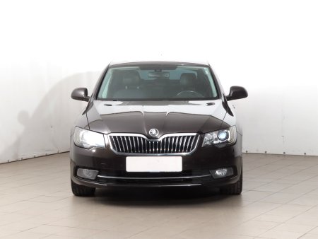 Škoda Superb, 2014 - pohled č. 2