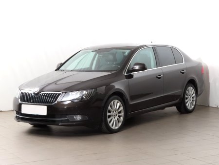 Škoda Superb, 2014 - pohled č. 3
