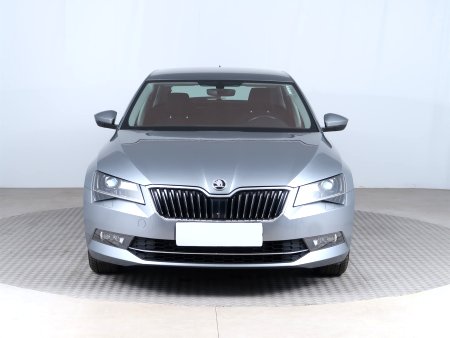 Škoda Superb, 2018 - pohled č. 2
