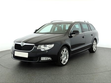 Škoda Superb, 2011 - pohled č. 3