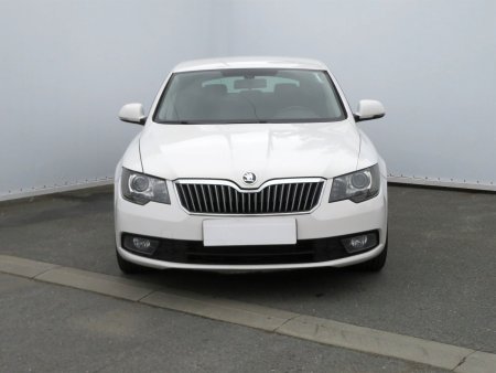 Škoda Superb, 2014 - pohled č. 2
