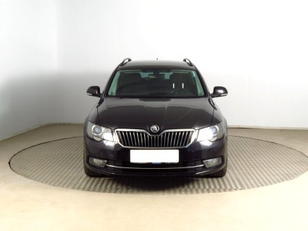 Škoda Superb, 2014 - pohled č. 2