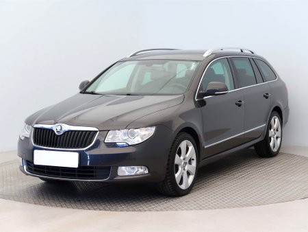 Škoda Superb, 2010 - pohled č. 3