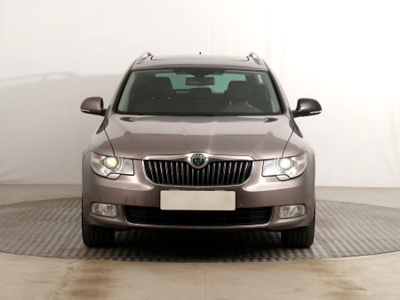 Škoda Superb, 2011 - pohled č. 2