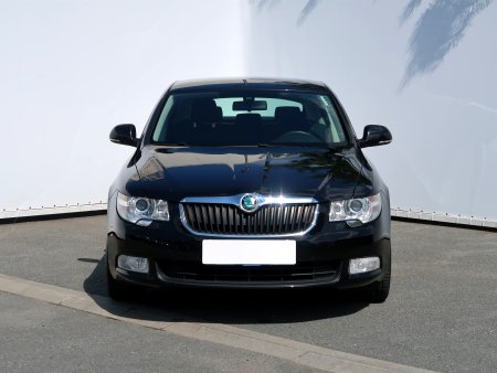 Škoda Superb, 2011 - pohled č. 2