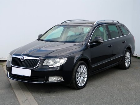 Škoda Superb, 2012 - pohled č. 3