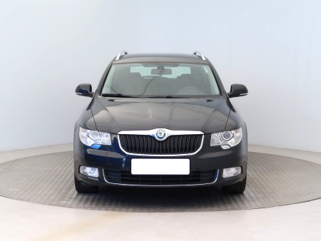 Škoda Superb, 2012 - pohled č. 2