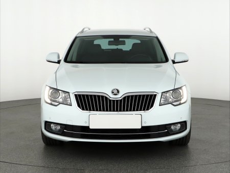 Škoda Superb, 2014 - pohled č. 2