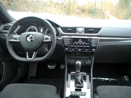 Škoda Superb, 2017 - pohled č. 13
