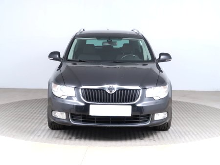 Škoda Superb, 2013 - pohled č. 2