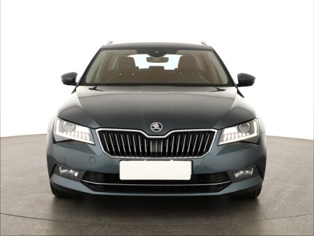 Škoda Superb, 2017 - pohled č. 2
