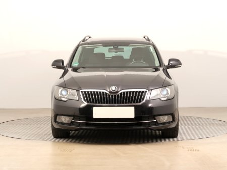 Škoda Superb, 2015 - pohled č. 2