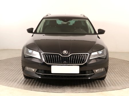 Škoda Superb, 2017 - pohled č. 2