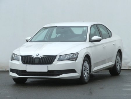 Škoda Superb, 2017 - pohled č. 3