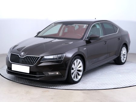 Škoda Superb, 2017 - pohled č. 3