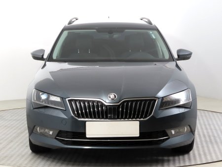 Škoda Superb, 2018 - pohled č. 2