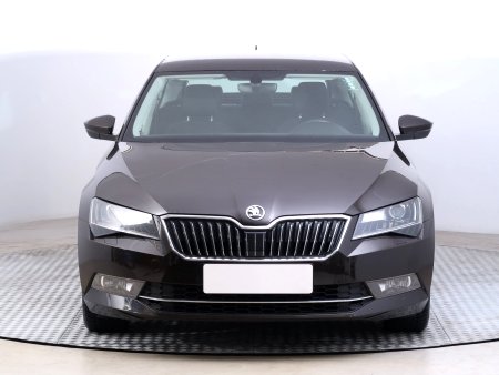 Škoda Superb, 2017 - pohled č. 2