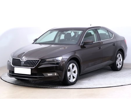 Škoda Superb, 2017 - pohled č. 3
