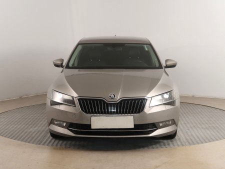 Škoda Superb, 2015 - pohled č. 2