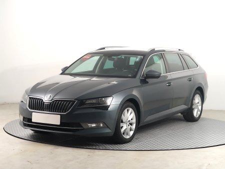 Škoda Superb, 2017 - pohled č. 3