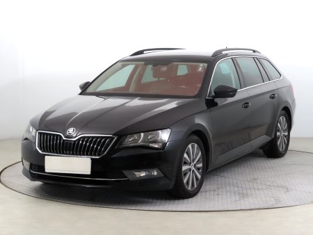 Škoda Superb, 2017 - pohled č. 3