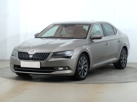 Škoda Superb, 2018 - pohled č. 3