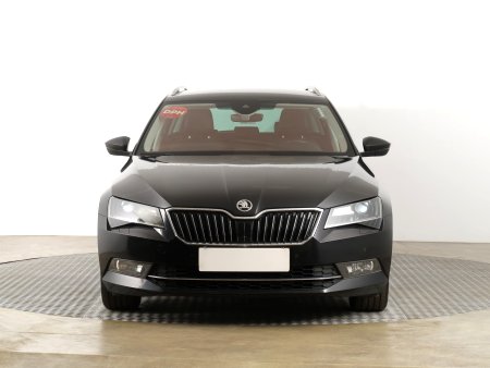 Škoda Superb, 2019 - pohled č. 2