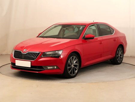 Škoda Superb, 2019 - pohled č. 3