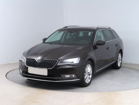 Škoda Superb, 2017 - pohled č. 3