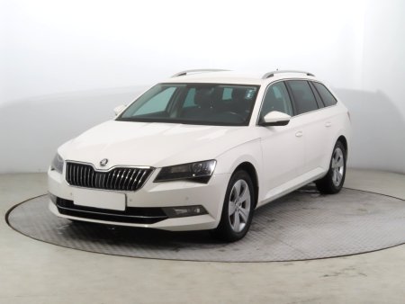 Škoda Superb, 2017 - pohled č. 3