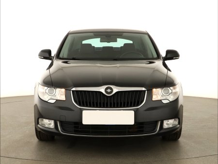 Škoda Superb, 2013 - pohled č. 2