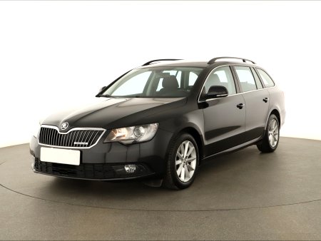 Škoda Superb, 2014 - pohled č. 3